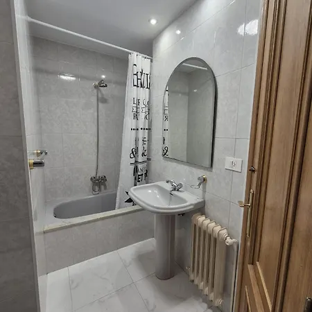 アパート Alfonso X Lucus Confort ルーゴ